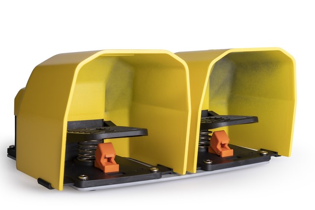 PDK Serisi Metal Korumalı (1NO+1NC)+(1NO+1NC) Taşıma Kol Delikli Kalıcılı Çiftli Sarı Plastik Pedal